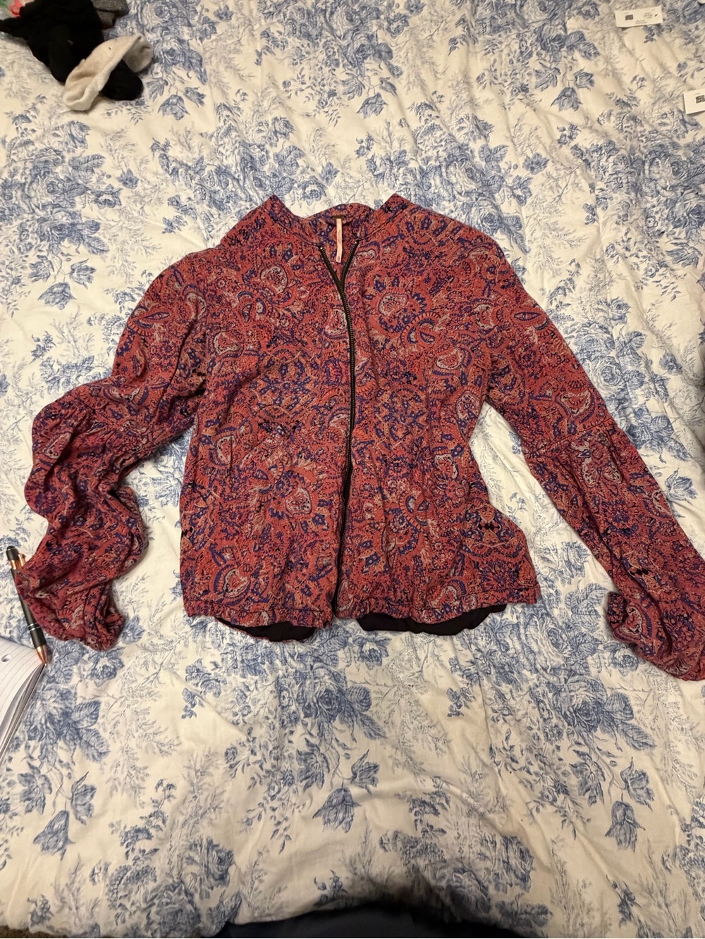 Pink Paisley Zip-Front Lightweight Jacket